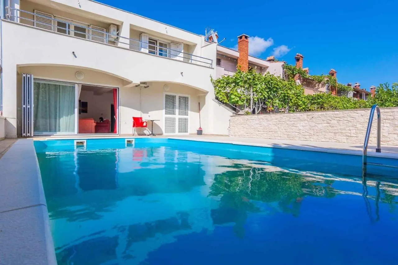 Holiday Home In Zadar/Zadar Riviera 8258 Bokanjac