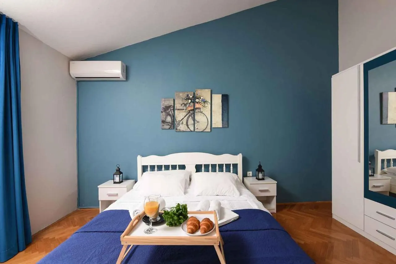 Holiday Home In Zadar/Zadar Riviera 8258 Bokanjac