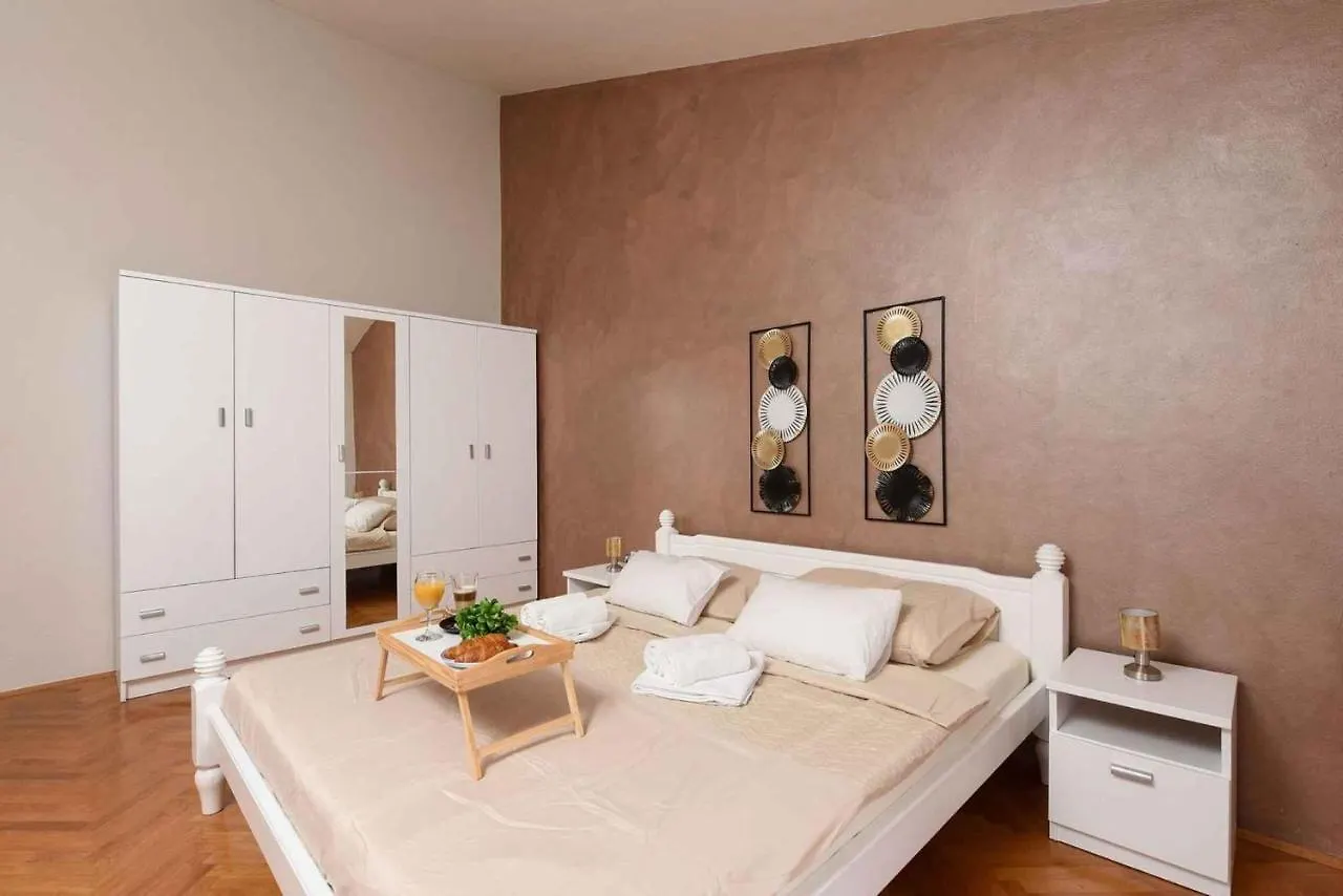 Holiday Home In Zadar/Zadar Riviera 8258 Bokanjac