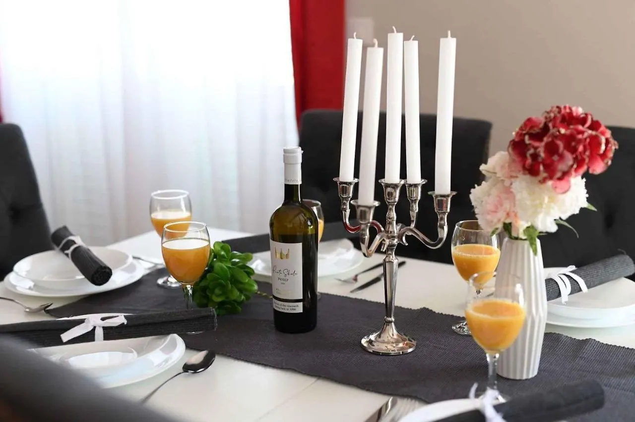 Holiday Home In Zadar/Zadar Riviera 8258 Bokanjac 0*,