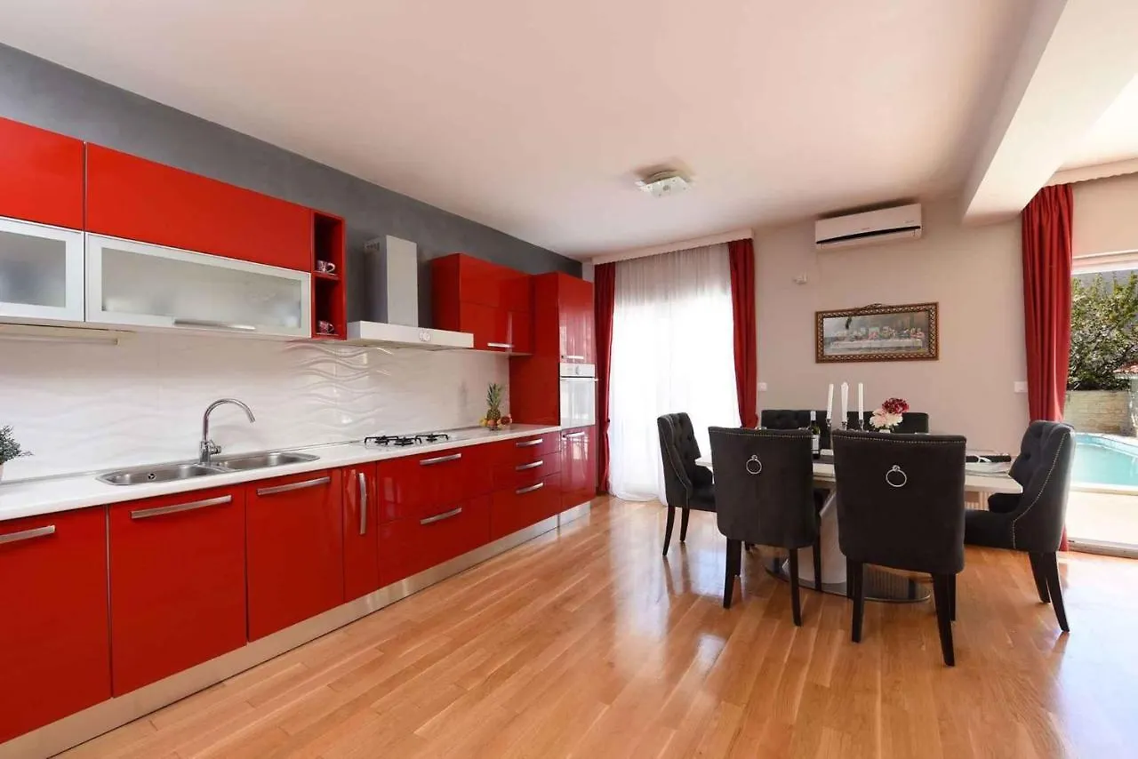 Holiday Home In Zadar/Zadar Riviera 8258 Bokanjac