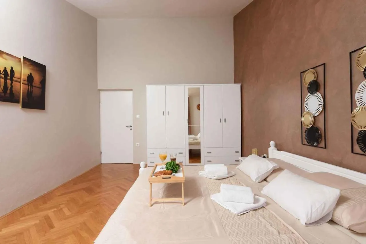 Holiday Home In Zadar/Zadar Riviera 8258 Bokanjac 0*,
